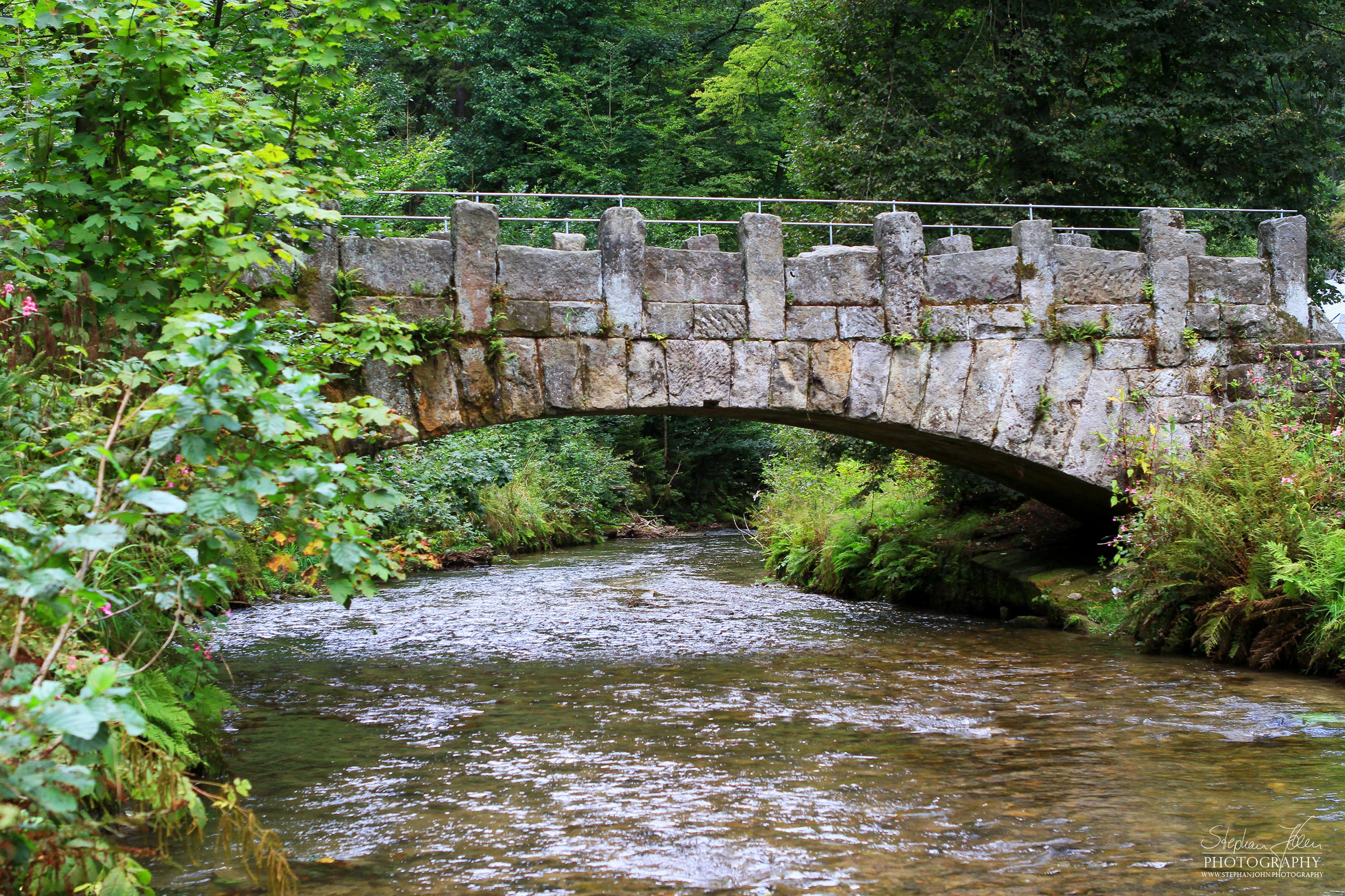 Steinbrücke über die Kirnitzsch am Lichtenhainer Wasserfall