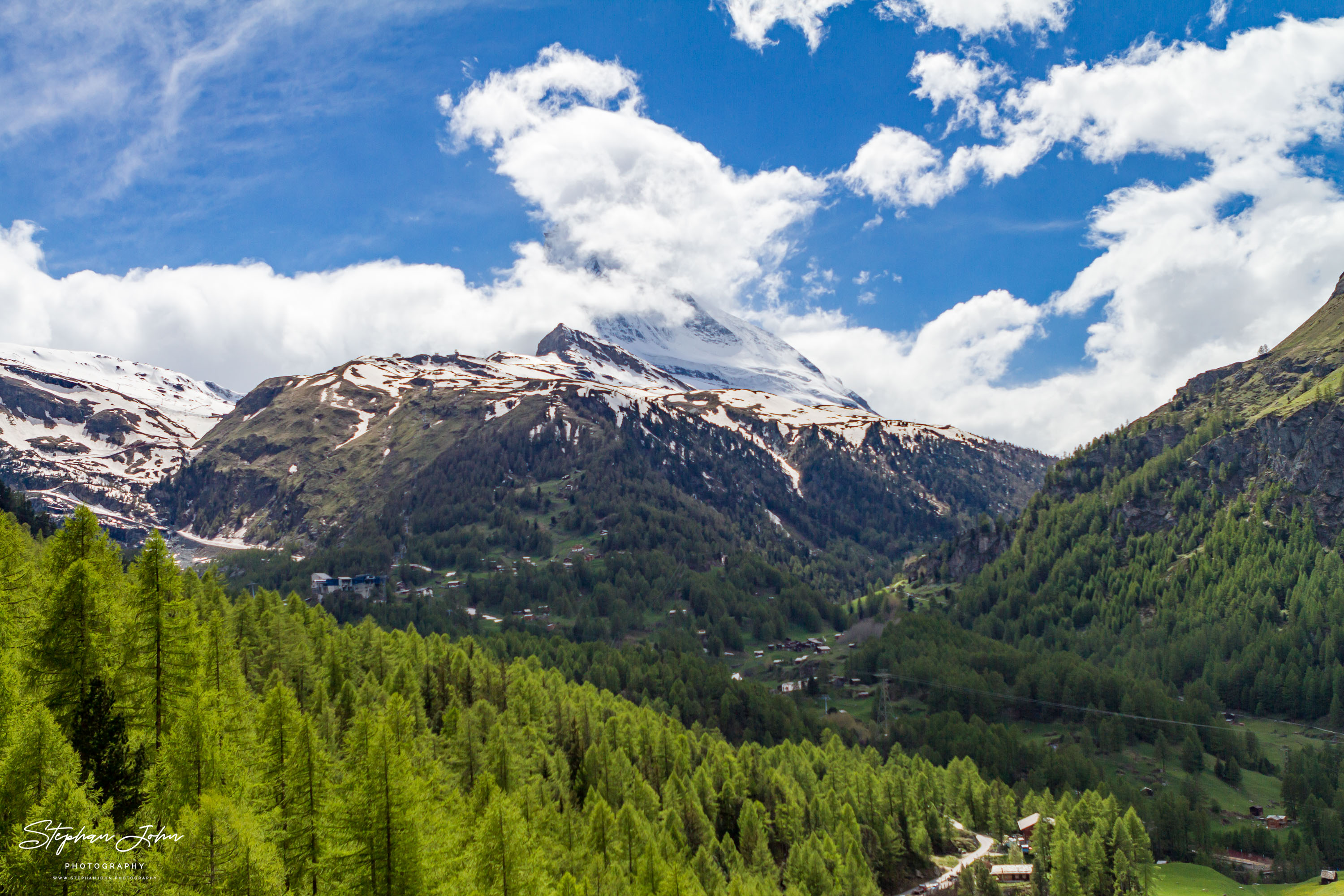 Blick aus der Gornergratbahn zum Matterhorn