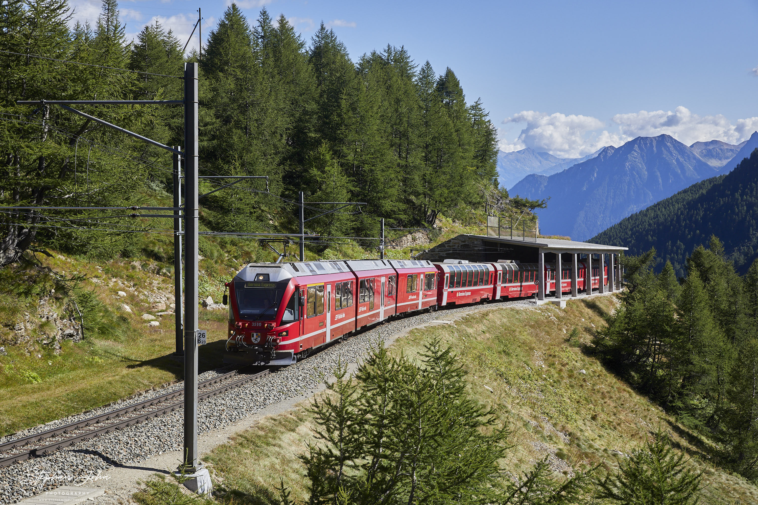 Berninaexpress 952 von Tirano nach Chur nach Alp Grüm