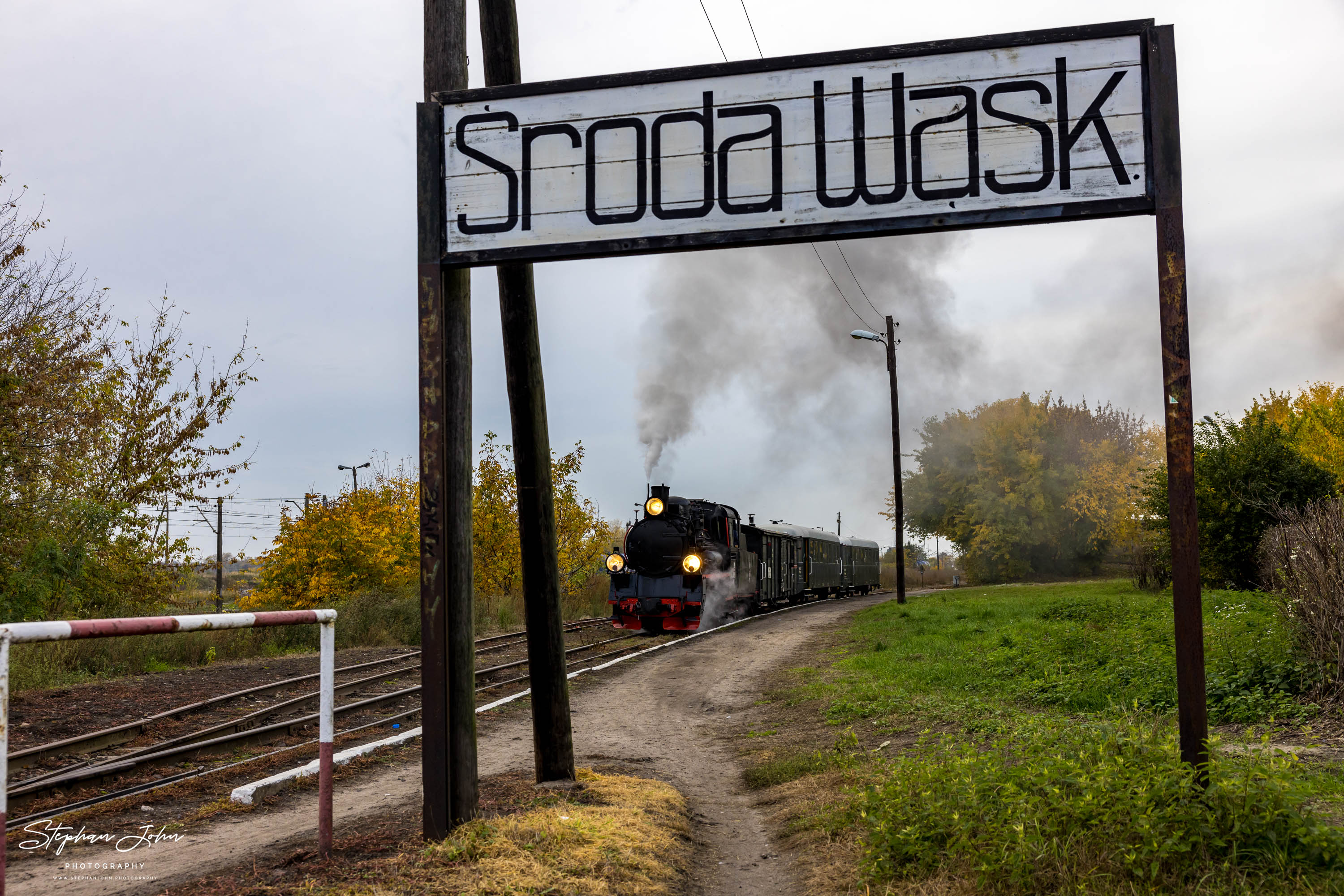 Lok Px48-1756 mit einem Personenzug von Zaniemyśl nach Środa Miasto in Środa Wąsk