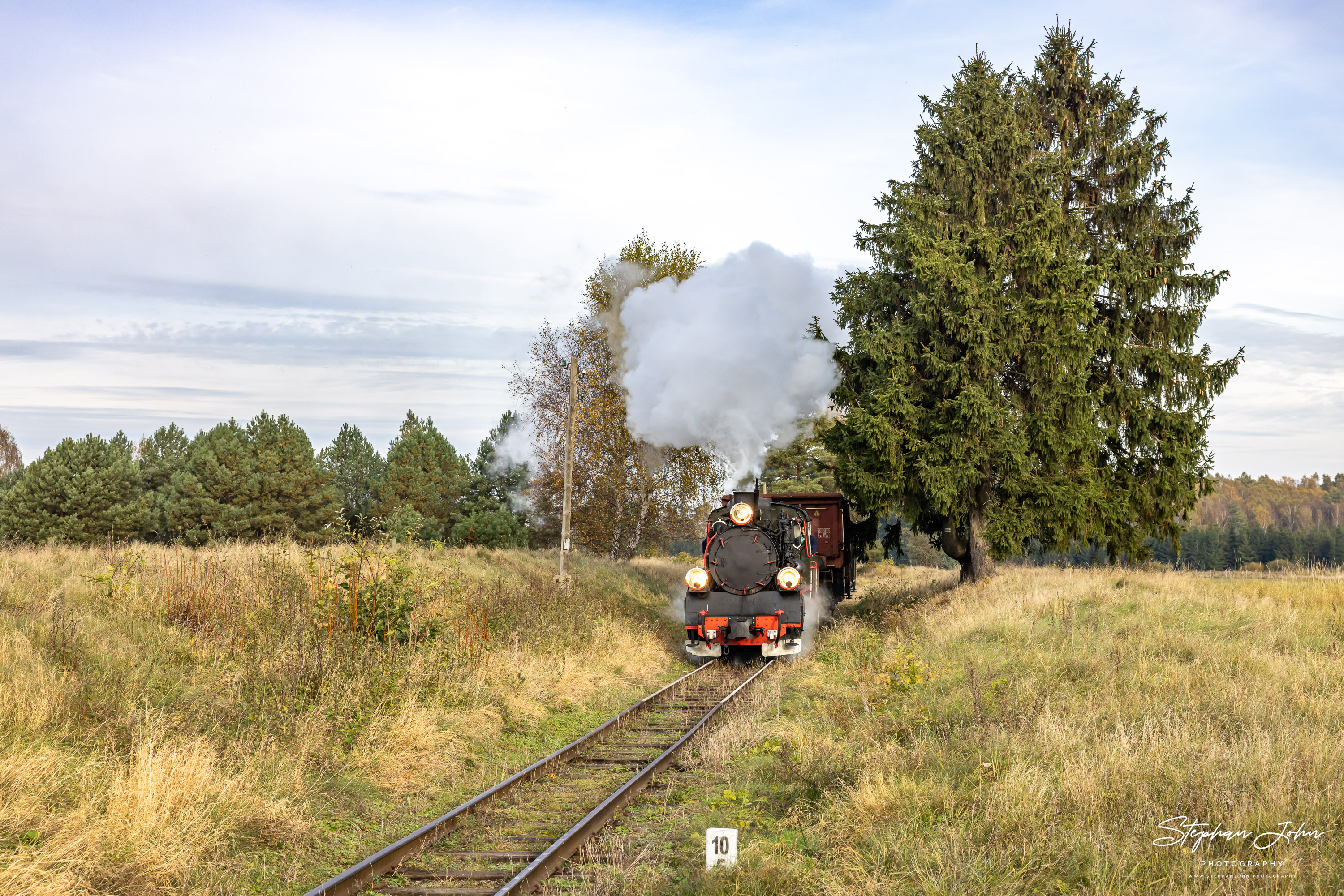 Güterzüge auf der Schmalspurbahn Köslin (Koszalin) - Pollnow (Polanów)