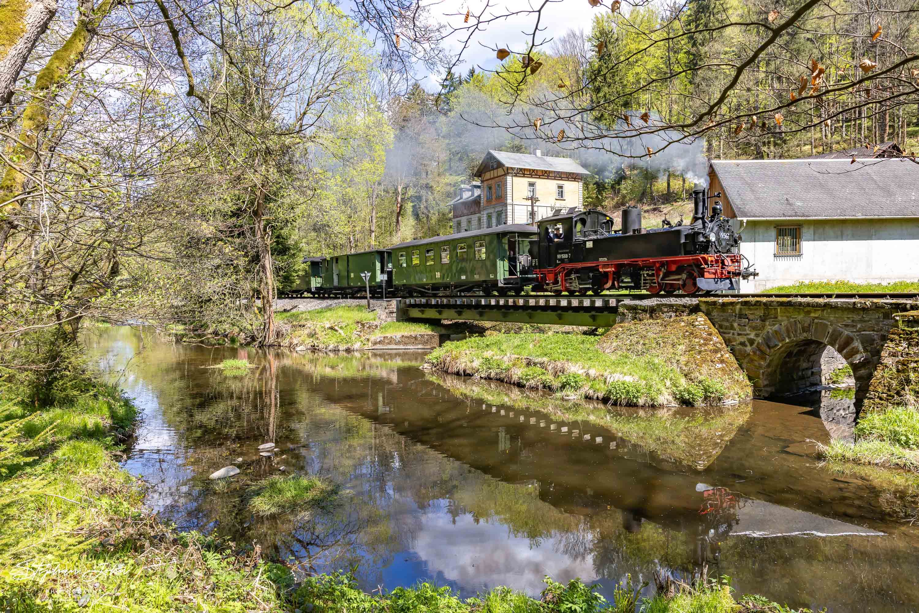 Lok 99 1568-7 mit einem GmP zwischen Hp Wildbach und Hp Stolln