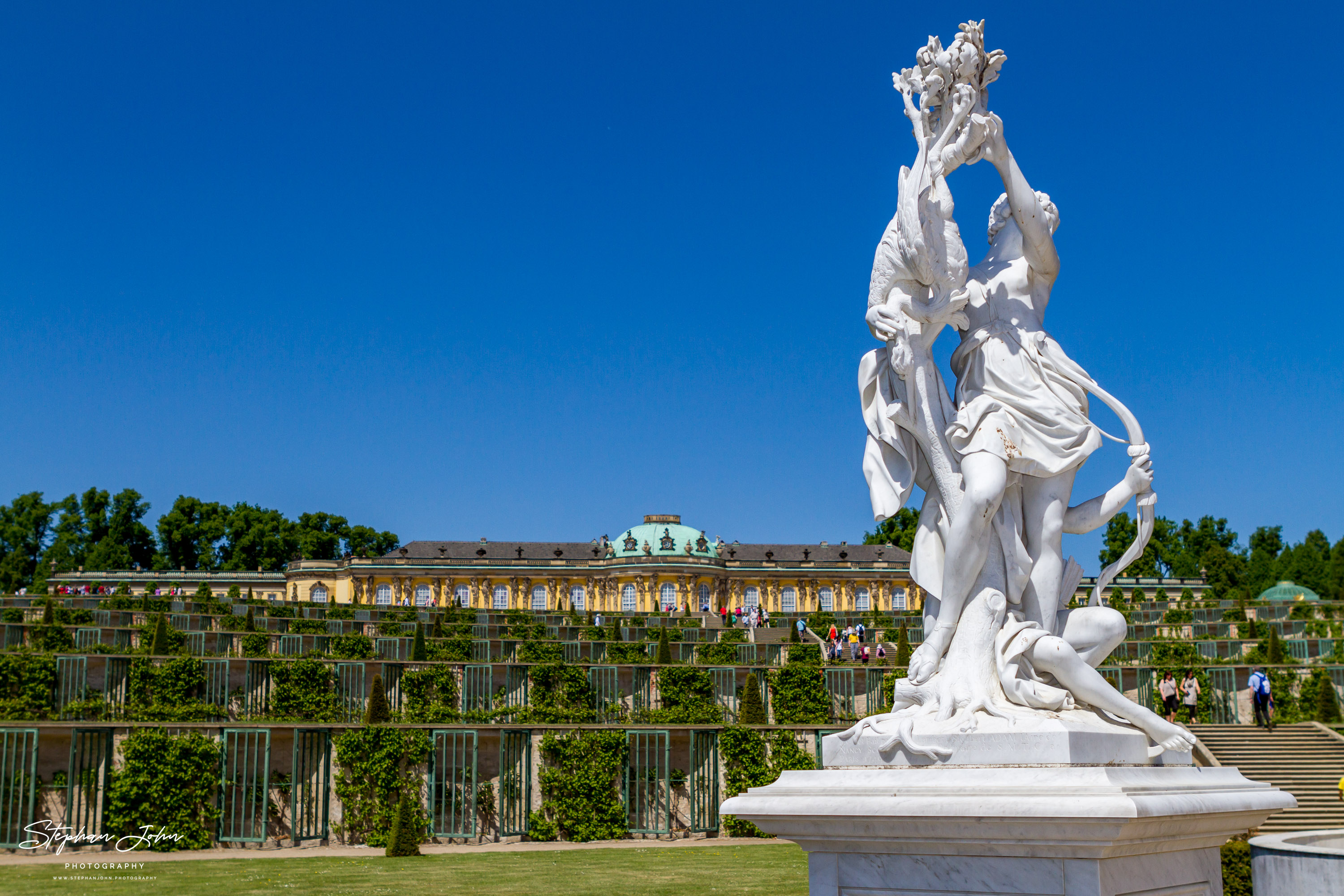 Schloss und Park Sanssouci in Potsdam